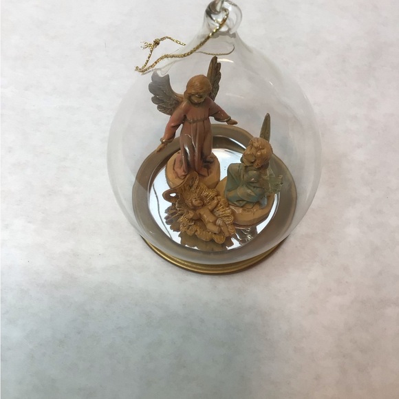 Vtg 1992 Genuine Fontanini By Roman Heirloom Nativity Angels & Jesus Ornament - Picture 3 of 4